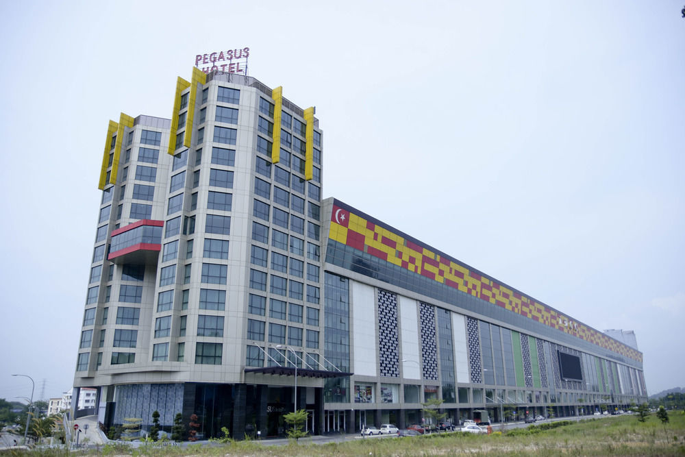 Pegasus Hotel Shah Alam Bagian luar foto