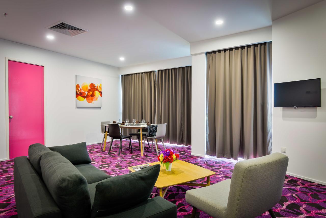Pegasus Hotel Shah Alam Bagian luar foto